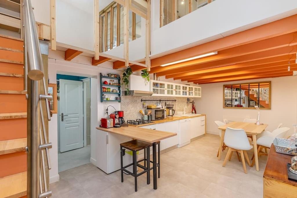 Duplex 4 Pers. Centre Avec Cour Privee Ensoleillee Apartment Marseille Luaran gambar